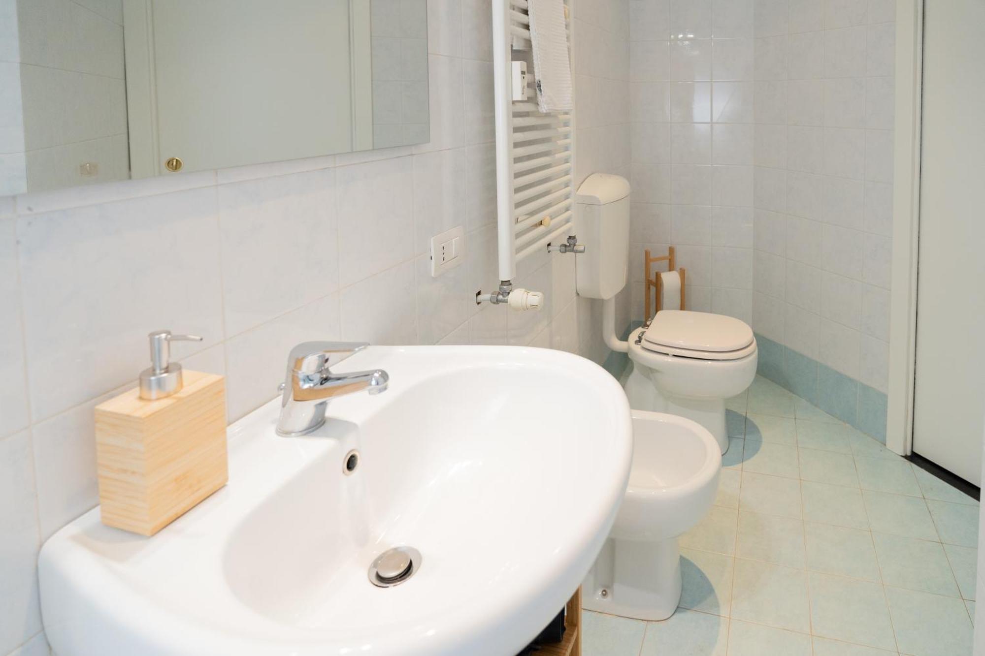 Niu Cozy Suite With Terrace เจนัว ภายนอก รูปภาพ